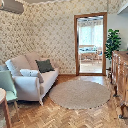 Soliid Apartment *